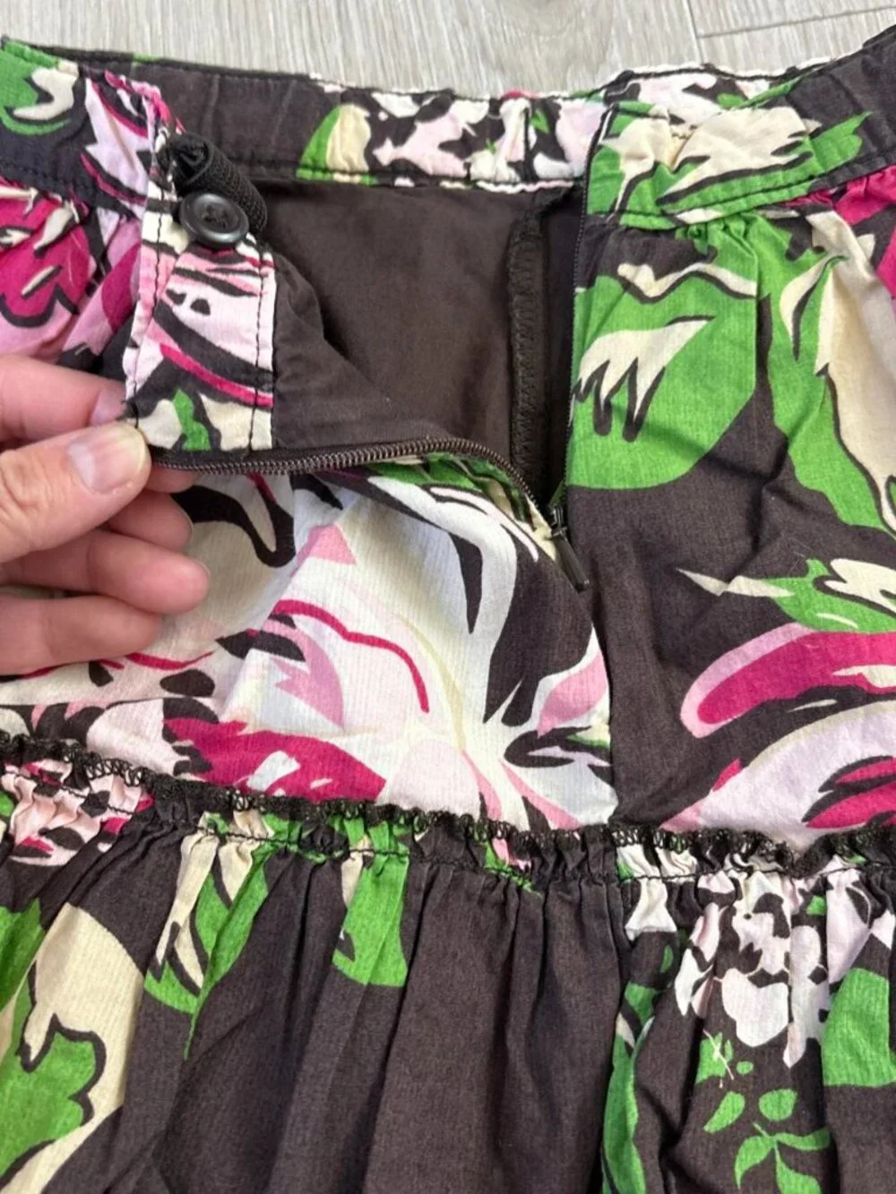 Gap Girls Size 6 Floral Ruffle Skirt Brown Pink Green White Tiered
